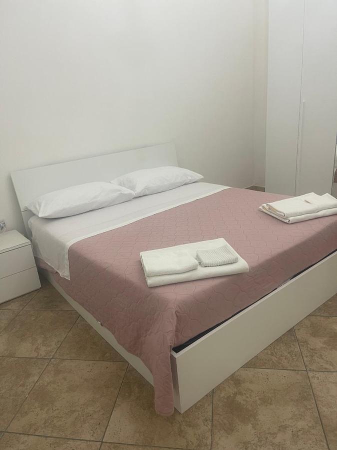 Casa Lucia Lejlighed Napoli Eksteriør billede
